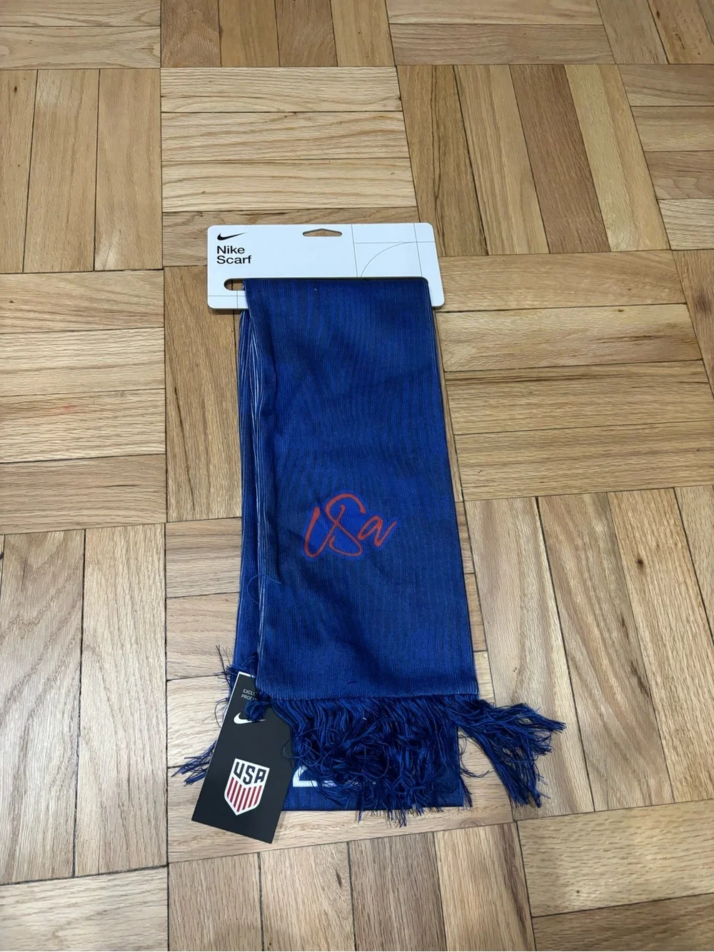 NIKE USWNT LOCAL VERBIAGE Winter  SCARF A-21591 New